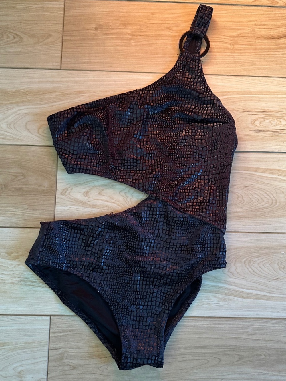 Solid and Striped Faux Crocodile Print One Piece Swimsuit - Sz M
